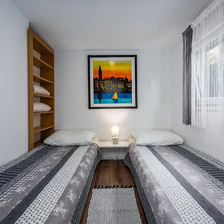 Holiday home Stunning In With Wifi *