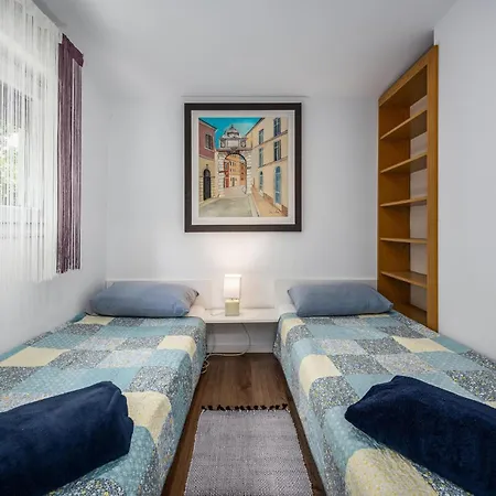 Holiday home Stunning In With Wifi Rovinj