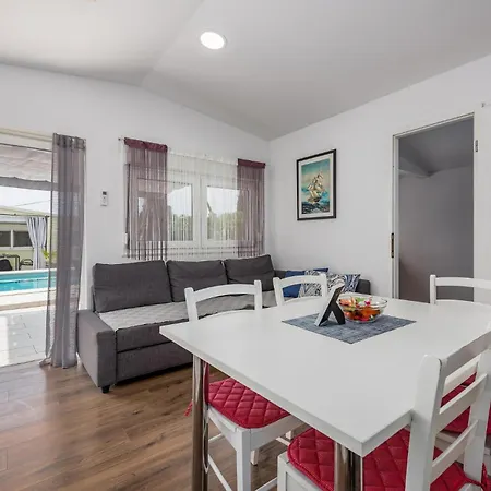 Stunning In With Wifi Holiday home